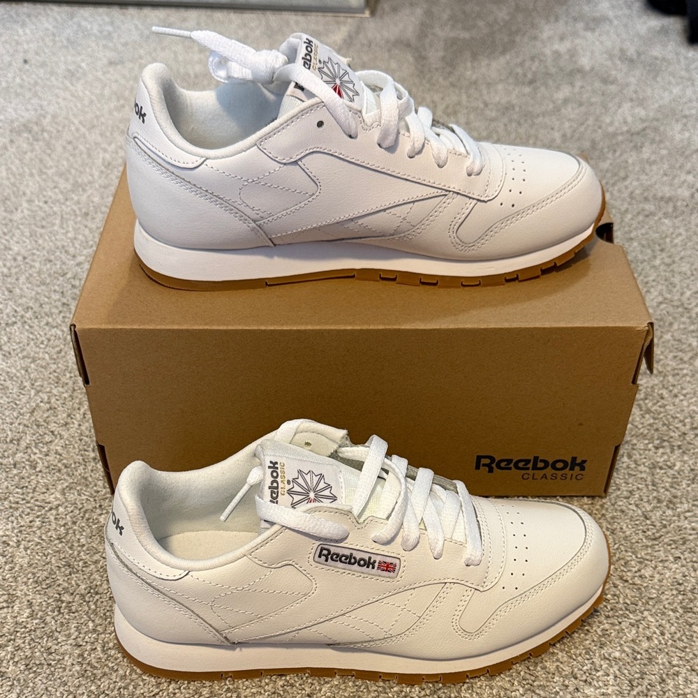 Reebok Kids Classic Running Shoe - Picture 3 of 7